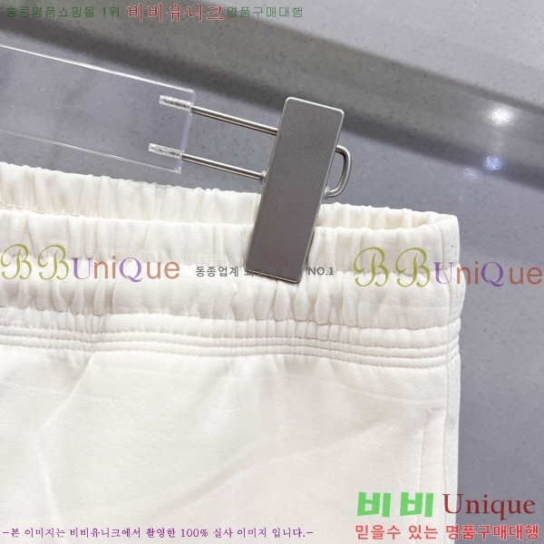   ݹ BU268037-2
