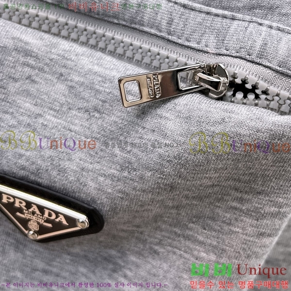   ݹ P256736-1