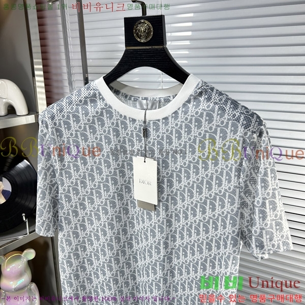    Ƽ D90763896-2