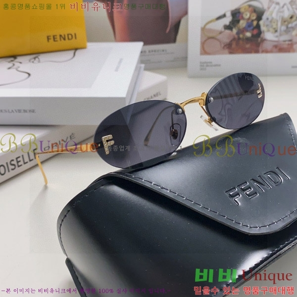  ۶ F924705-3