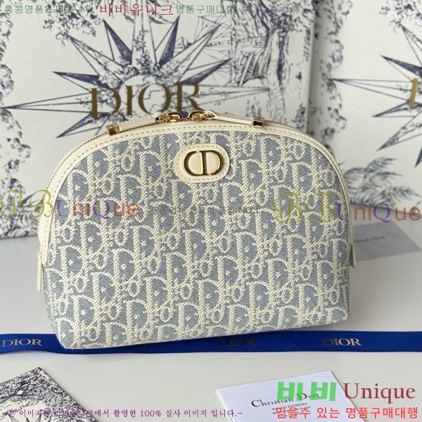 # 30  ε Ŀġ S2124-1003
