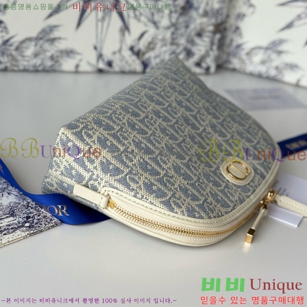 # 30  ε Ŀġ S2124-1003