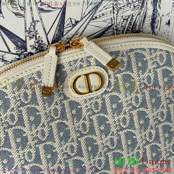 # 30  ε Ŀġ S2124-1003