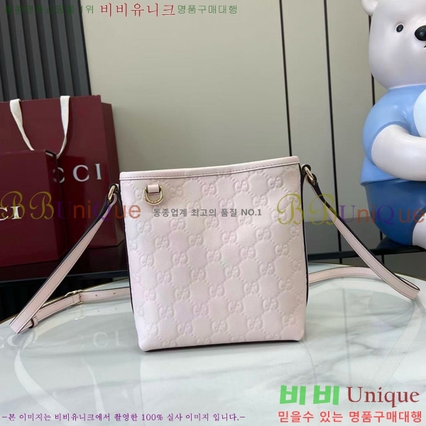 # GG   Ŷ ‎847090-104