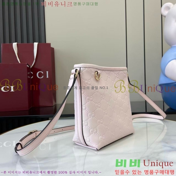 # GG   Ŷ ‎847090-104