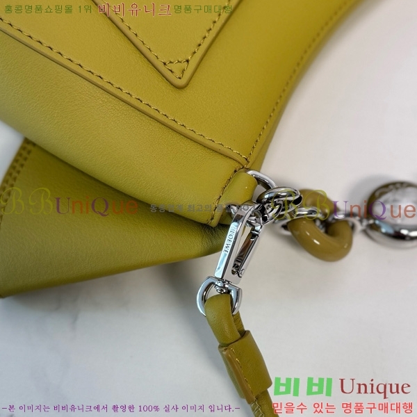 #ο ̵ ö  012518-105