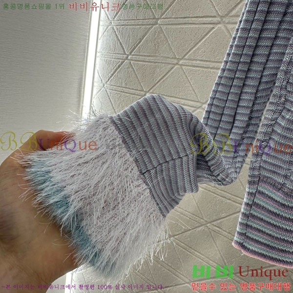  *  CH1121366-4