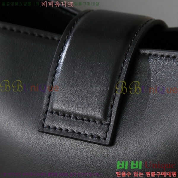 #   ź 119173-1001