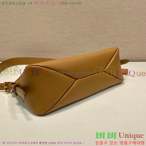 # ̵ ̹   1BC229-204