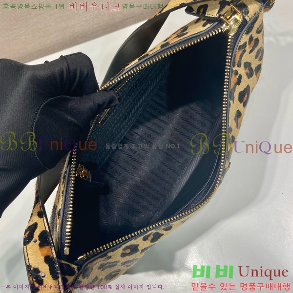 # ̵ ̹   1BC229-101