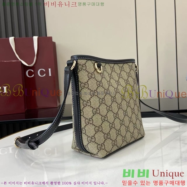 # GG   Ŷ ‎847090-202