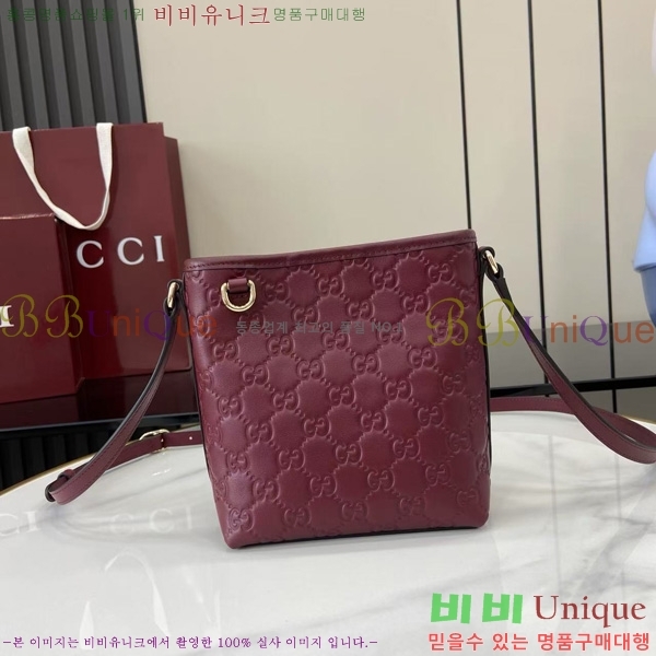 # GG   Ŷ ‎847090-102