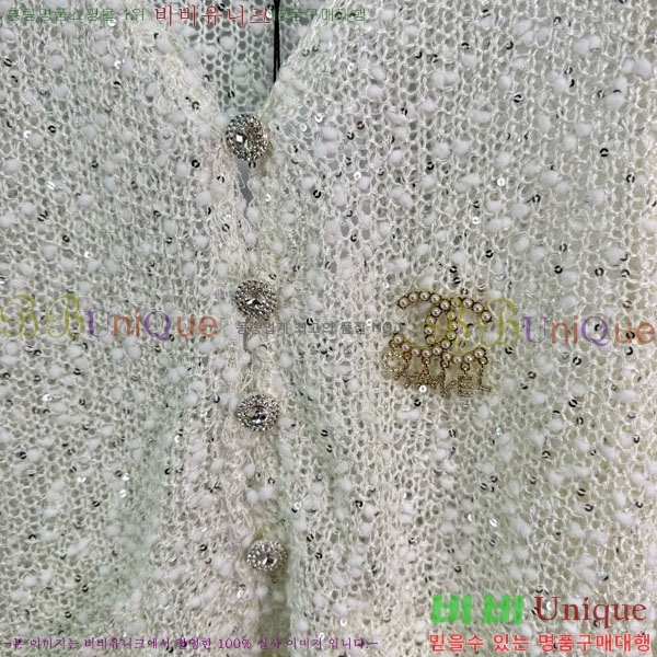  *  CH1352303-12