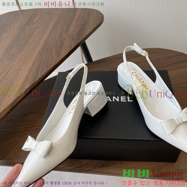 * Ŭ   33KJP2582323-2