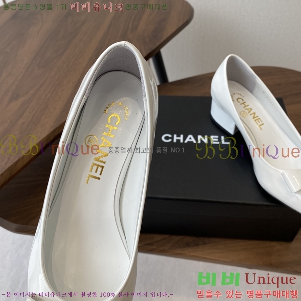 * Ŭ  33KJP2582322-1