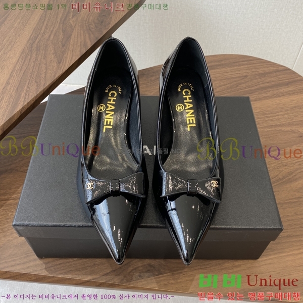 * Ŭ  33KJP2582322-3