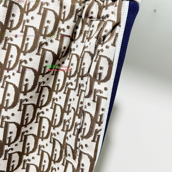   Ʈ̴׺  13D2582122-2