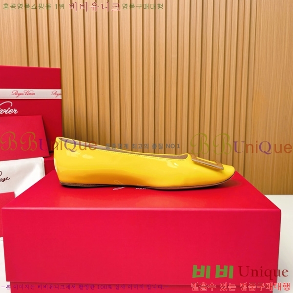  Ŭ ߷ ÷ 32RV725541-9