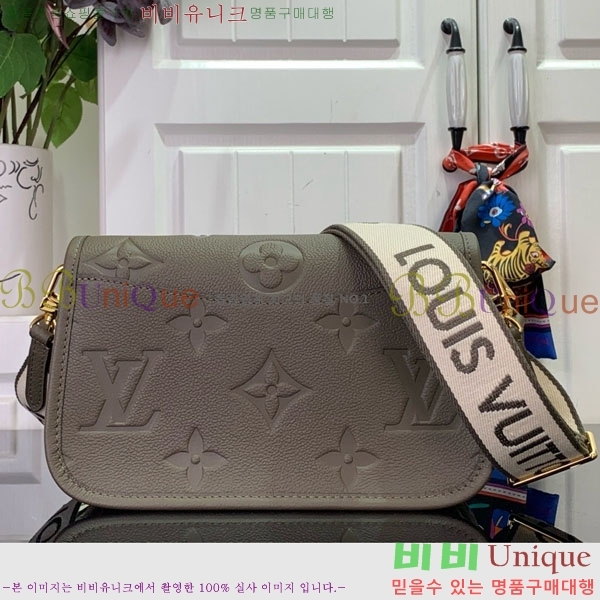 #̺ ̾ ׷  M15049-101