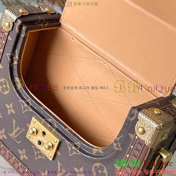 #̺  Ʈũ M15166-1001