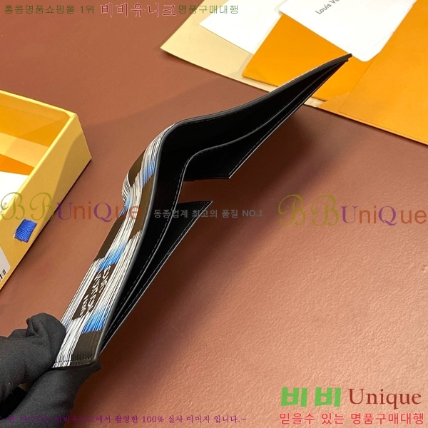 #̺ Ƽ    M61695-605