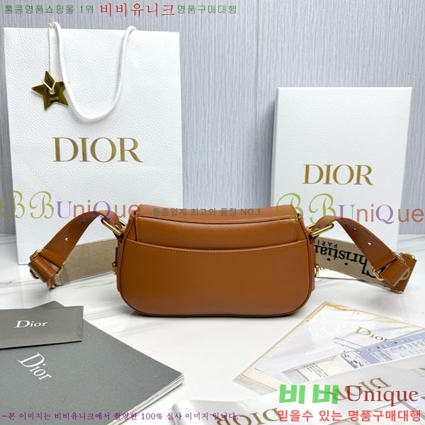 # Streetchic Ʈũ   M3913-2001