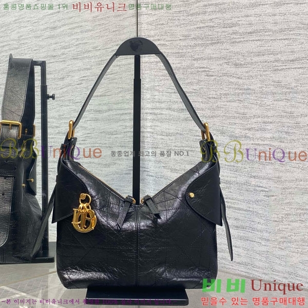 #    ũα M2845-101