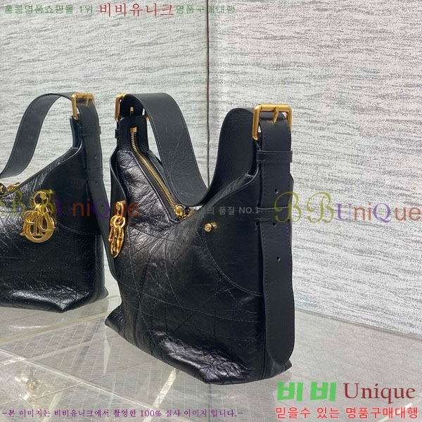 #    ũα M2845-101