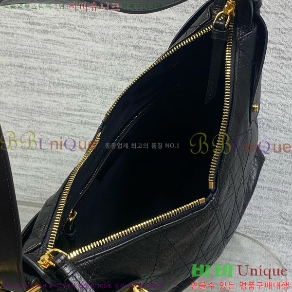 #    ũα M2845-101