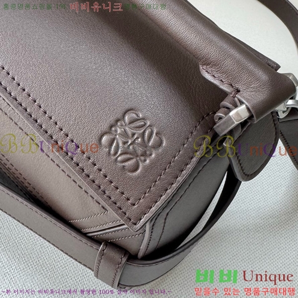 #ο   Ŀ  052517-101