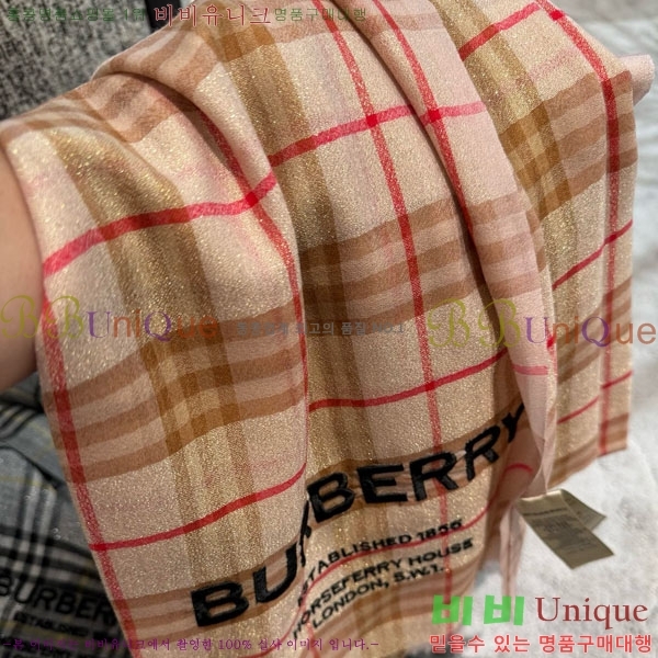 # ÷/ī BU566170-1