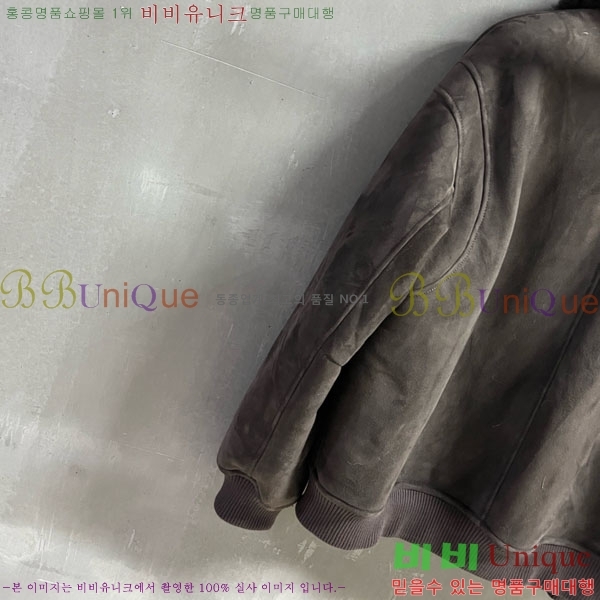  ̿̿ þ   MIU1123044-1