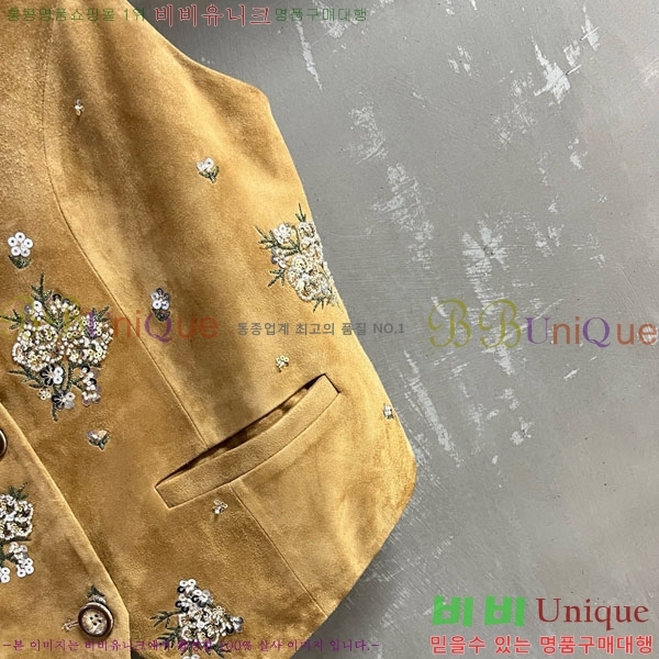  ̿̿    MIU1123044-7