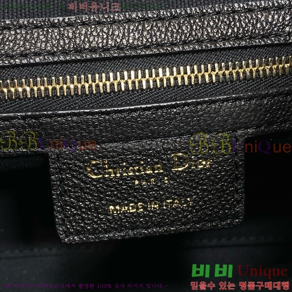 #    ũα M2845-102