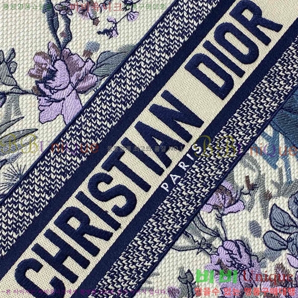 #  Ʈ  M12868001-623