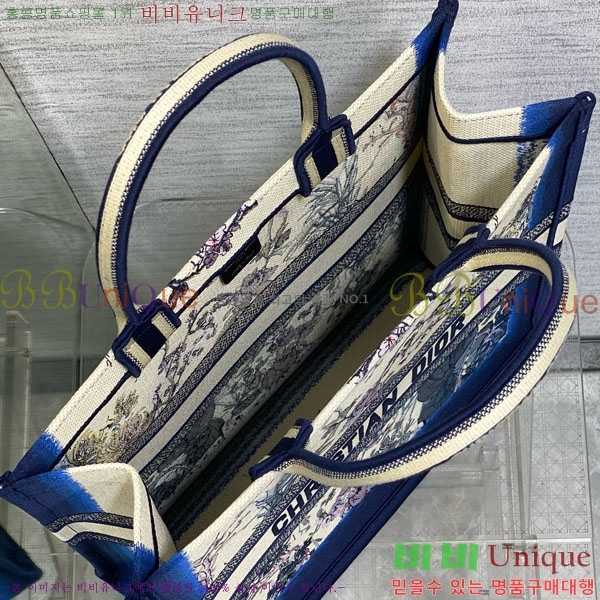 #  Ʈ  M12868001-623