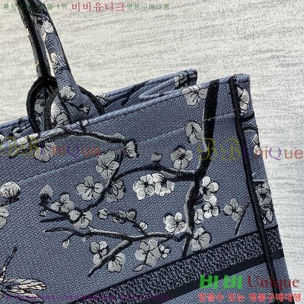 #  Ʈ  M12868001-624