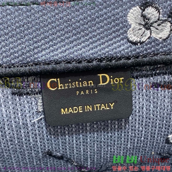 #  Ʈ  M12868001-624