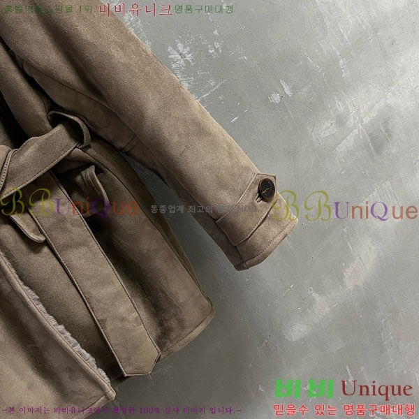  ̿̿ þ   MIU1123044-20