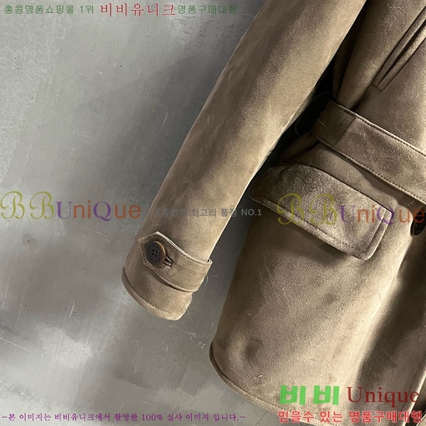  ̿̿ þ   MIU1123044-20