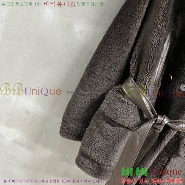  ̿̿ þ   MIU1123044-25