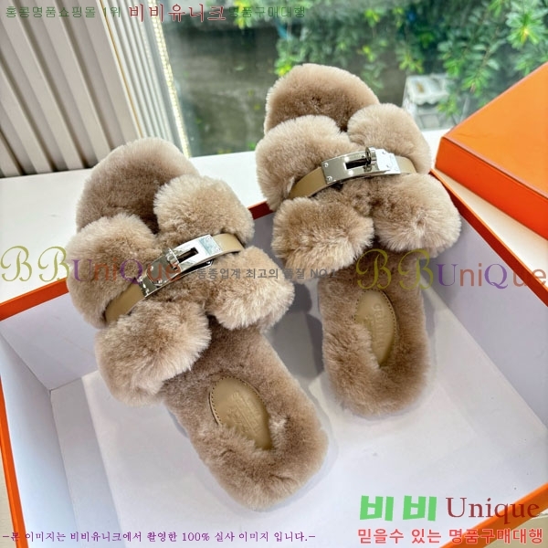 ޽   þ  29W861561-3