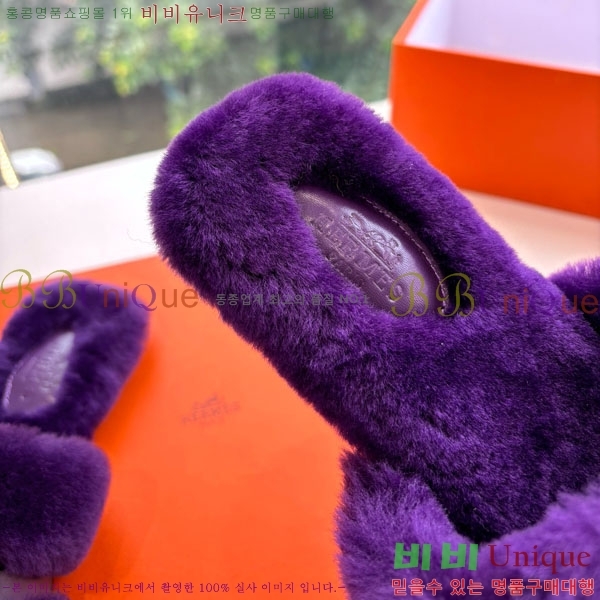 ޽   þ  29W861561-4