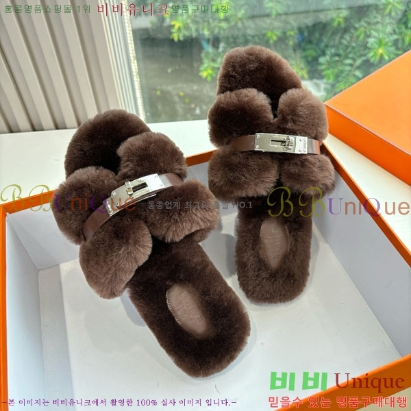 ޽   þ  29W861561-7