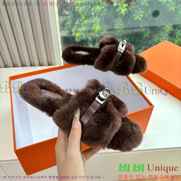 ޽   þ  29W861561-7