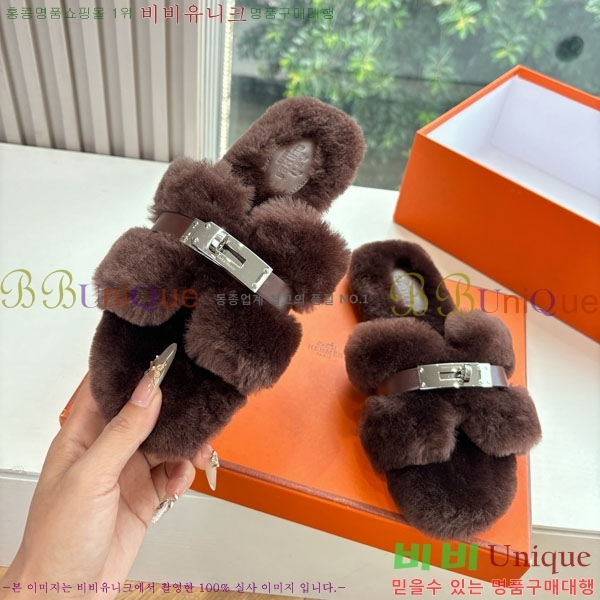 ޽   þ  29W861561-7