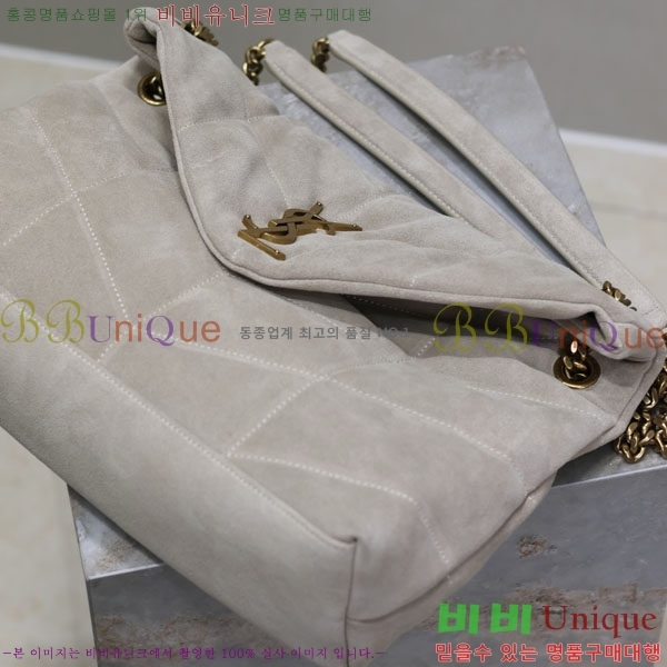 #ζ ̵  Ǫ ̵  577475-202