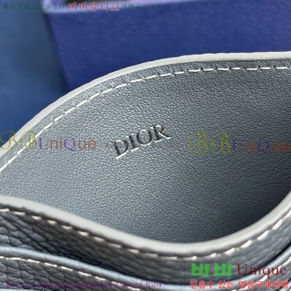 # CD   ī 2ESCH135-304