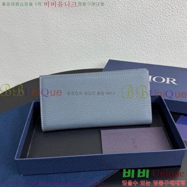 # CD  Ƽ  2ESBC002-101