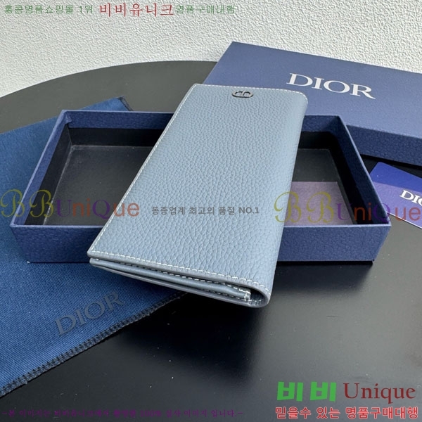 # CD  Ƽ  2ESBC002-101